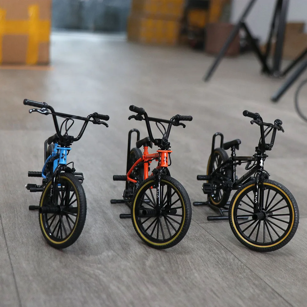 Parking Rack Bicycle Model Toy Stunt Bike Alloy Metal Finger Mini Bike Decoration Diecast Simulation Bike Home Decor
Parking Rack Bicycle Model Toy Stunt Bike Alloy Metal Finger Mini Bike Decoration Diecast Simulation Bike Home Decor