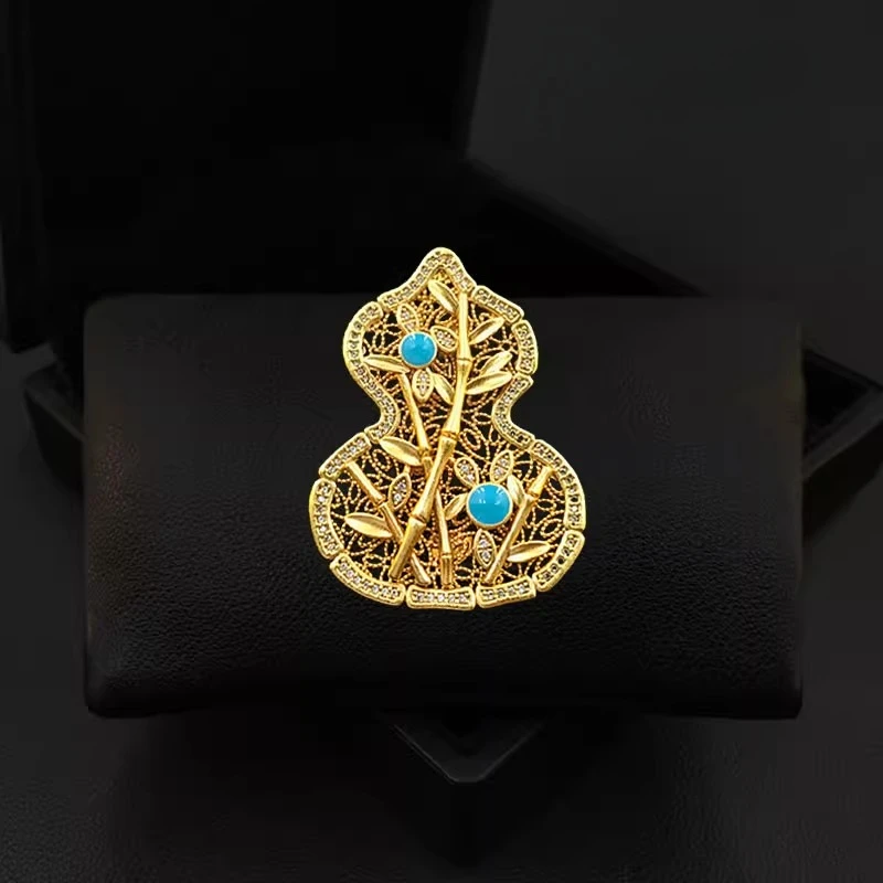 New Chinese Style Gourd Bamboo Design Brooch Jewelry for Women Stylish Suit Lapel Corsage Cardigan Pin Elegant Accessories 5973
New Chinese Style Gourd Bamboo Design Brooch Jewelry for Women Stylish Suit Lapel Corsage Cardigan Pin Elegant Accessories 5973