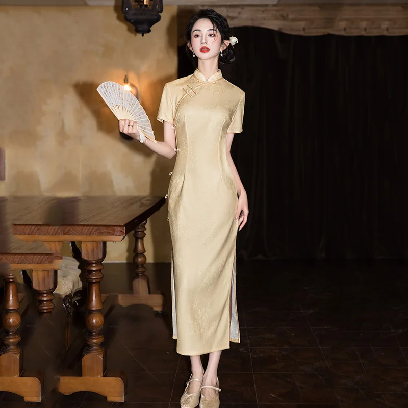 Yellow Short Sleeve Cheongsam Dresses Mandarin Collar Vintage Dresses Traditional Clothing Evening Dress
Yellow Short Sleeve Cheongsam Dresses Mandarin Collar Vintage Dresses Traditional Clothing Evening Dress
