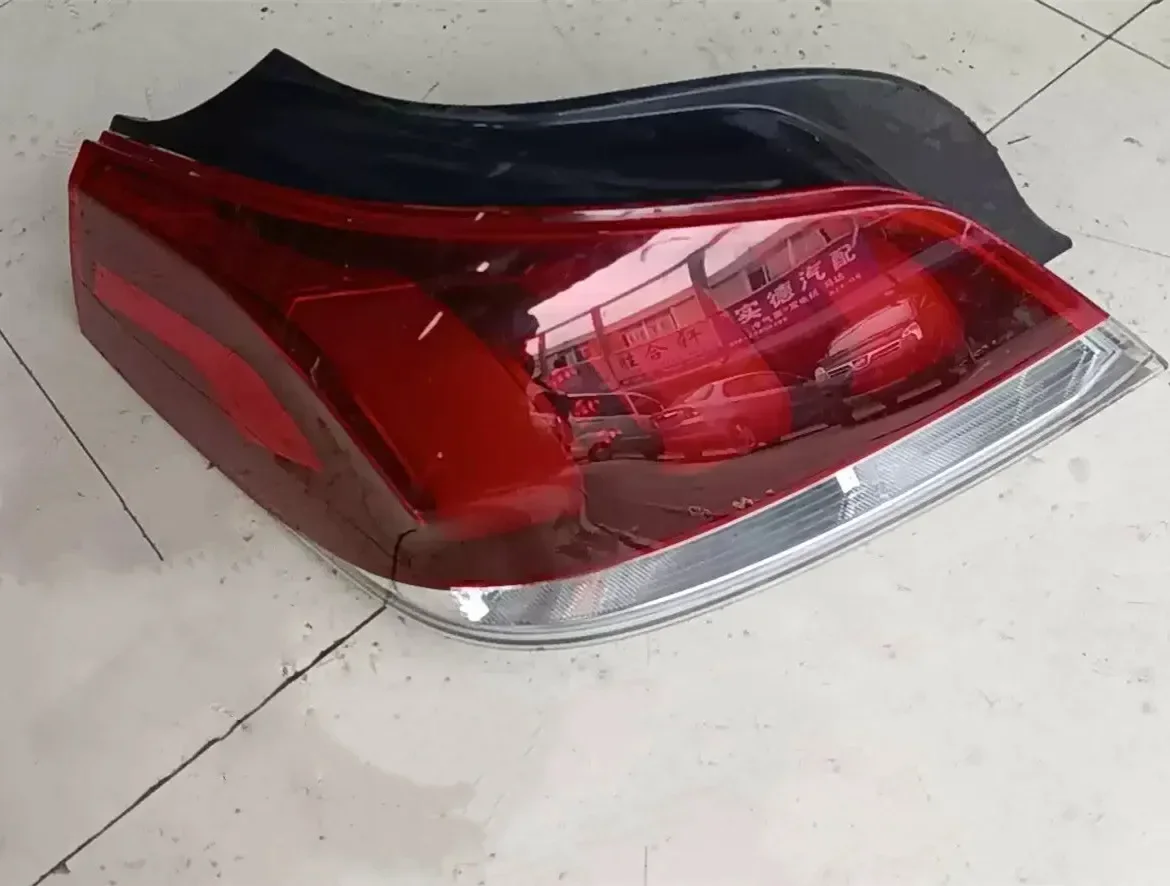 Задний фонарь автомобиля, задний стоп-сигнал, задний фонарь для Peugeot 508, фонарь заднего хода, предупреждающий указатель поворота
Задний фонарь автомобиля, задний стоп-сигнал, задний фонарь для Peugeot 508, фонарь заднего хода, предупреждающий указатель поворота