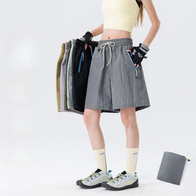 Women Lightweight Quick-Dry Outdoor Shorts Summer Breathable Casual Shorts Solid Wide Leg Hiking Short Pants with Zipper Pocket
Women Lightweight Quick-Dry Outdoor Shorts Summer Breathable Casual Shorts Solid Wide Leg Hiking Short Pants with Zipper Pocket