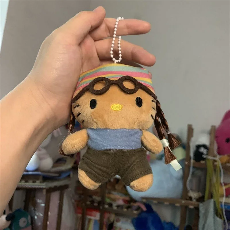 Sanrio грязная оплетка из черной кожи Hello подвеска в виде котенка кукла крутая подвеска брелок для девушек кавайный Аниме подарок для девушки
Sanrio грязная оплетка из черной кожи Hello подвеска в виде котенка кукла крутая подвеска брелок для девушек кавайный Аниме подарок для девушки
