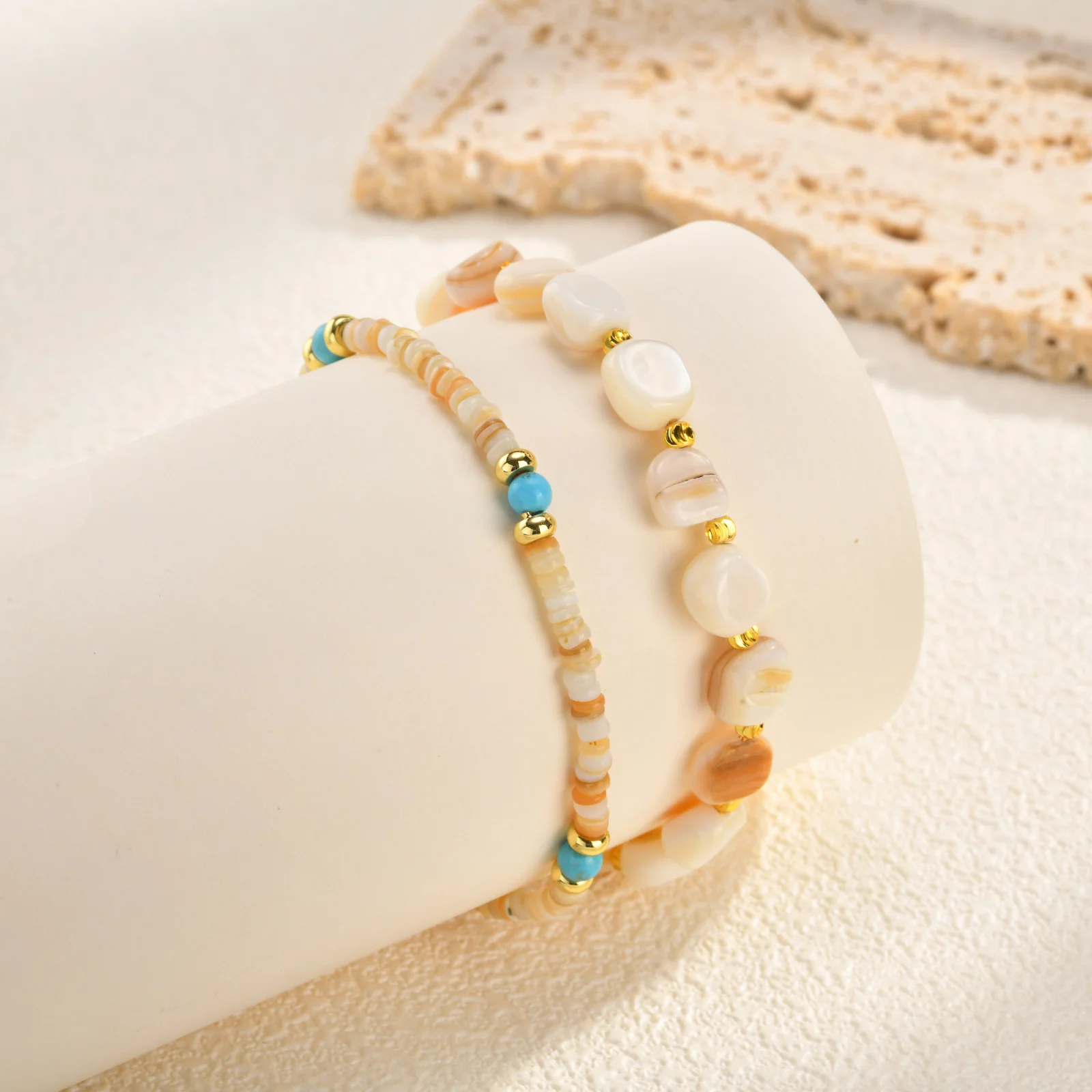 Vnox Trendy Natural Freshwater Sea Shell Beads Bracelet for Women Handmade Spacer Bead Link Chain Bracelets Summer Boho Jewelry
Vnox Trendy Natural Freshwater Sea Shell Beads Bracelet for Women Handmade Spacer Bead Link Chain Bracelets Summer Boho Jewelry