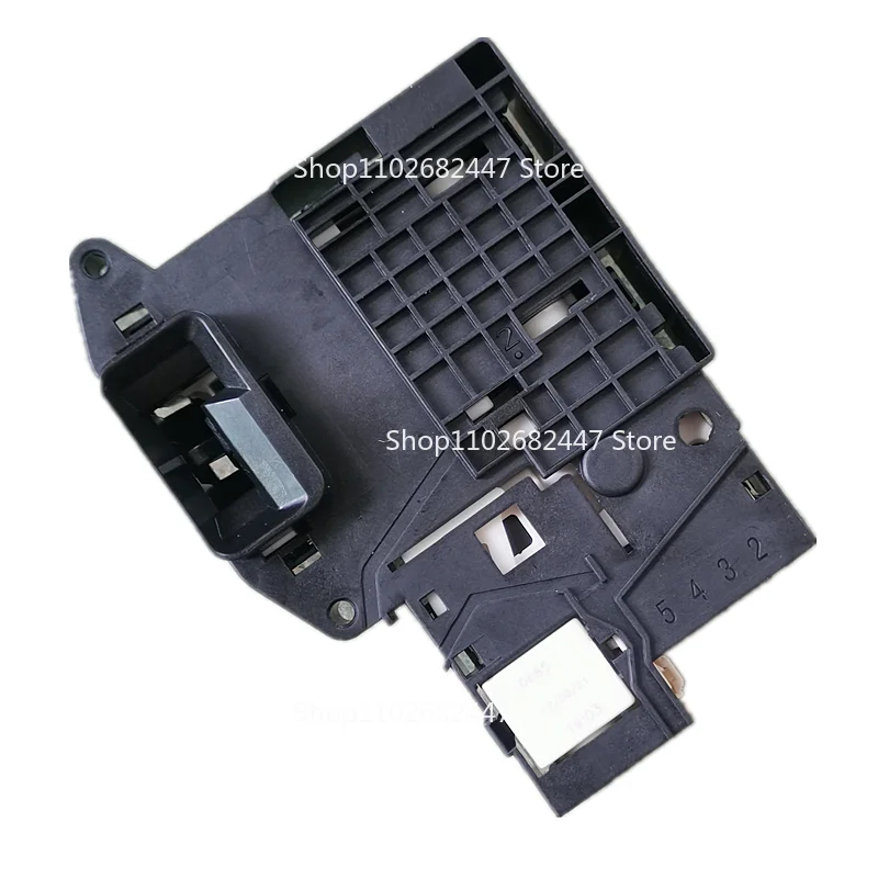 Подходит для стиральной машины LG с барабанной загрузкой WD-R16957DH: замок двери RH052D7S, переключатель RH450B7H, крючок/защелка двери.
Подходит для стиральной машины LG с барабанной загрузкой WD-R16957DH: замок двери RH052D7S, переключатель RH450B7H, крючок/защелка двери.