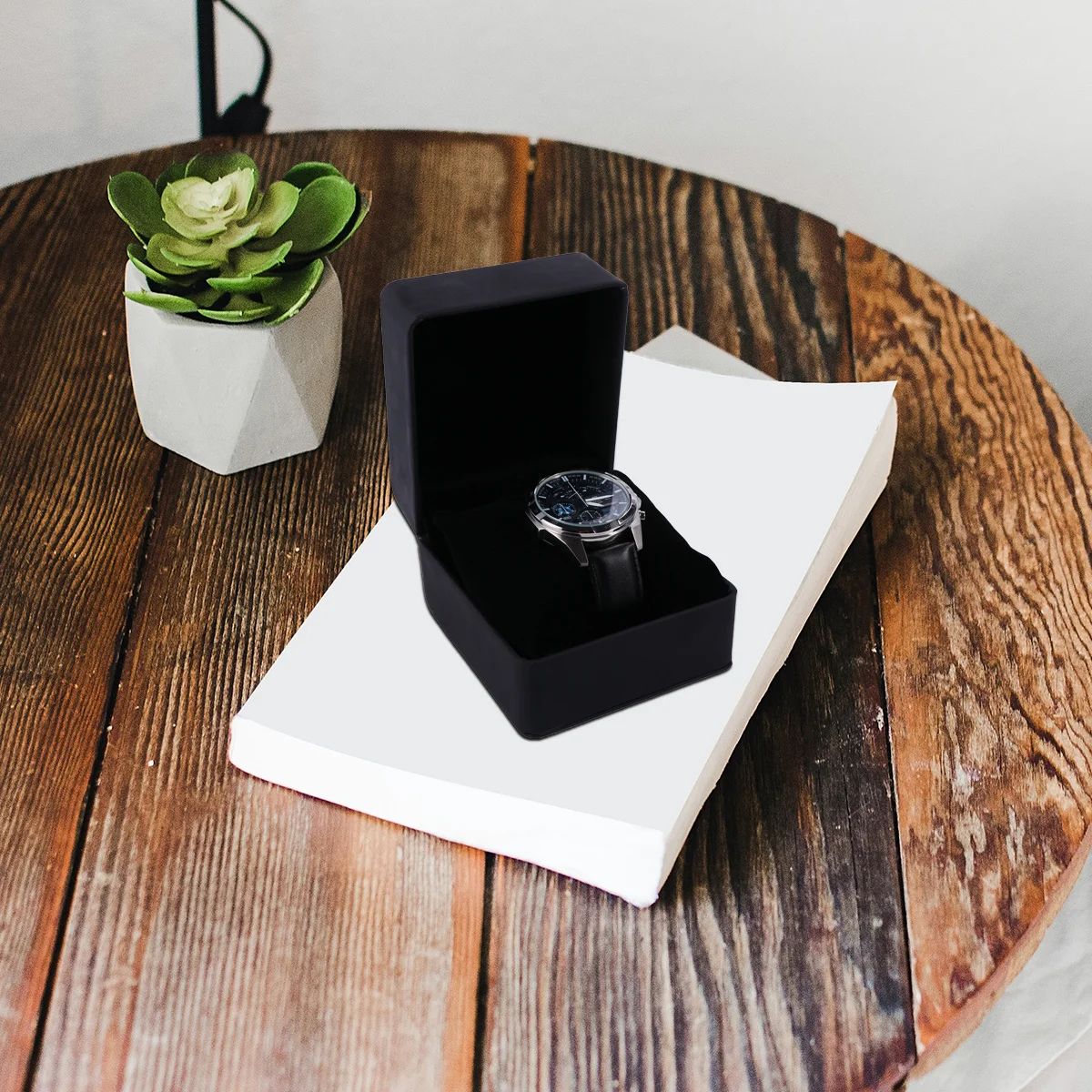 Luxury Pu Watch Box Elegant Watch Storage Organizer Case For Watches Jewelry Display Box Gift Packaging Case
Luxury Pu Watch Box Elegant Watch Storage Organizer Case For Watches Jewelry Display Box Gift Packaging Case