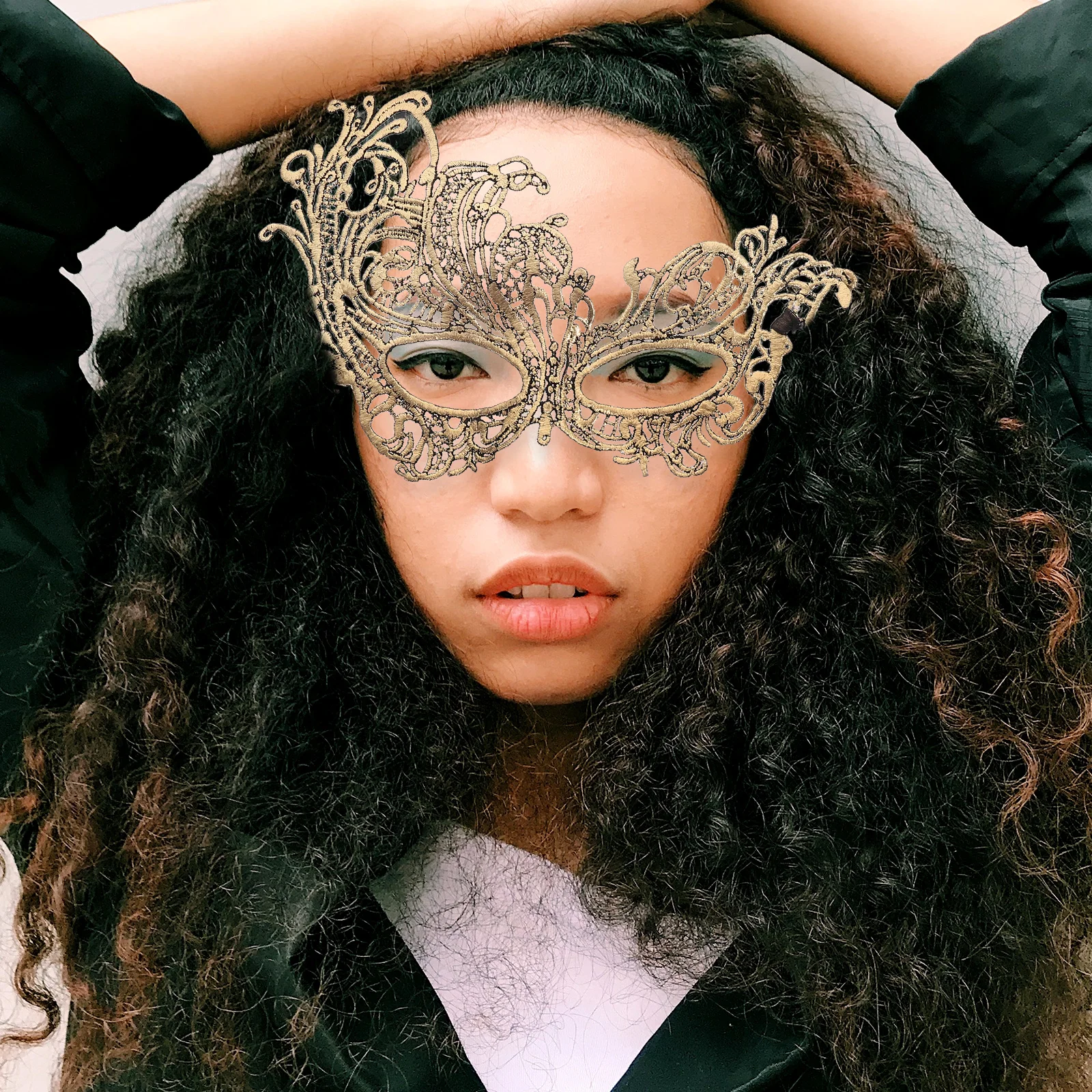 2 Pcs Jazz Masks Masquerade Phoenix Lace Half Face Women Party Mask for Halloween Cosplay Costume Decorative Blindfold Toy
2 Pcs Jazz Masks Masquerade Phoenix Lace Half Face Women Party Mask for Halloween Cosplay Costume Decorative Blindfold Toy