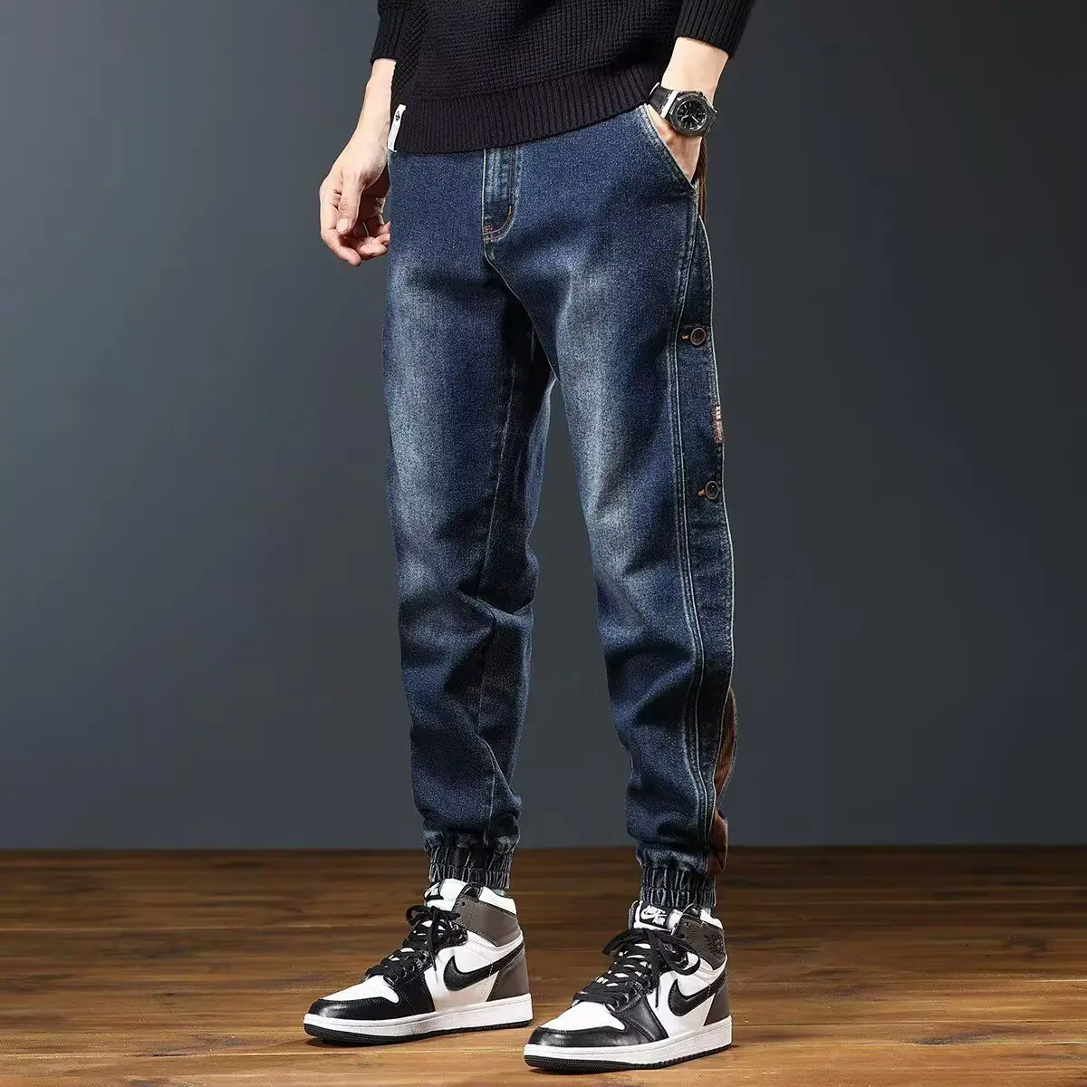 American Style Workwear Pants Men's Loose Casual Cargo Jeans Autumn Season Wear Resistant And Dirt Proof mid Waist Zipper
American Style Workwear Pants Men's Loose Casual Cargo Jeans Autumn Season Wear Resistant And Dirt Proof mid Waist Zipper