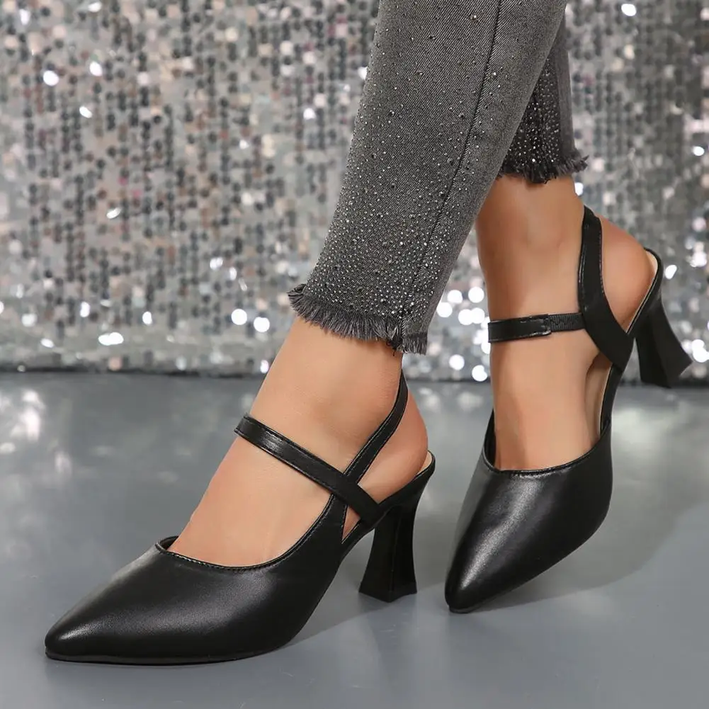 Fashionable High Heel Sandals Elegant Women's Low Heel Sandals with Adjustable Ankle Strap for Formal Occasions for Comfortable
Fashionable High Heel Sandals Elegant Women's Low Heel Sandals with Adjustable Ankle Strap for Formal Occasions for Comfortable