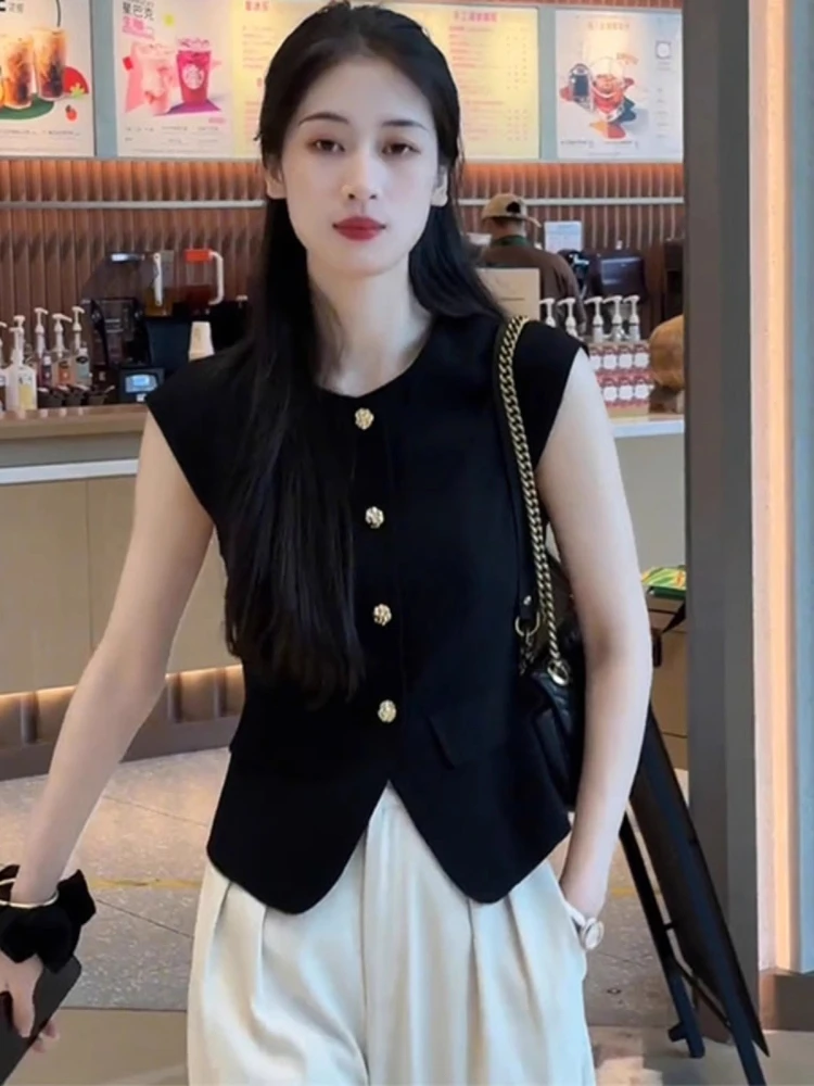 Брендовая женская летняя жилетка Svel Jaet Small Fraance Sle с круглым вырезом, из комбинированной ткани, на одной пуговице, для повседневной носки
Брендовая женская летняя жилетка Svel Jaet Small Fraance Sle с круглым вырезом, из комбинированной ткани, на одной пуговице, для повседневной носки