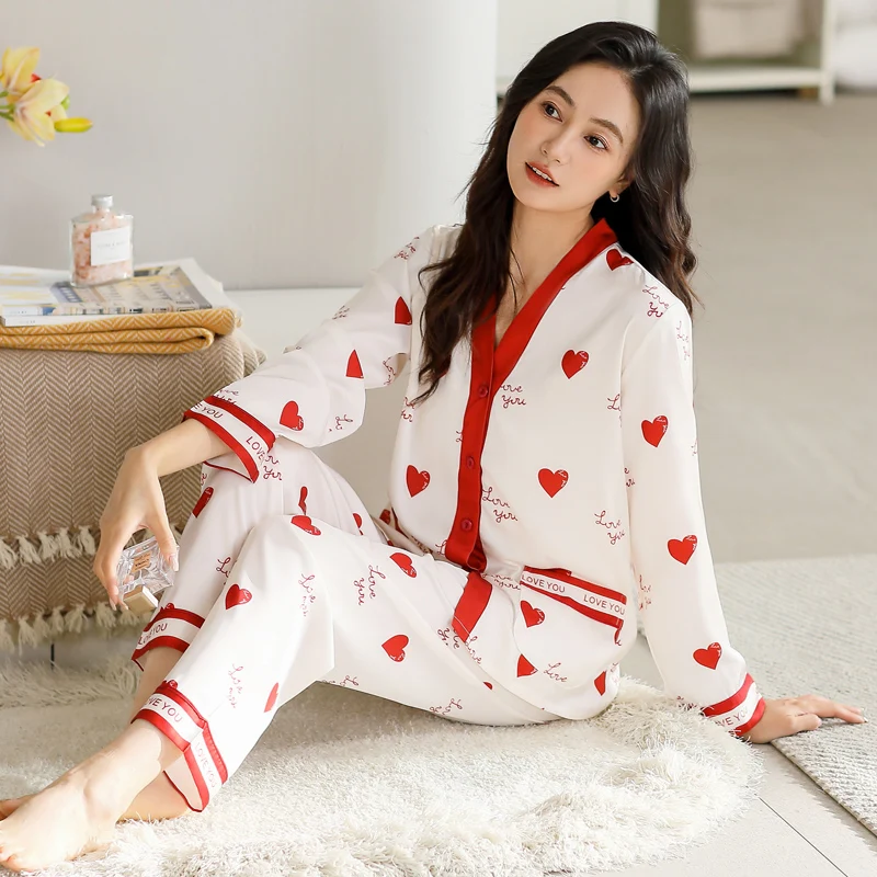 Новейший комплект женской шелковой пижамы для дома с длинным рукавом, весна-осень
Новейший комплект женской шелковой пижамы для дома с длинным рукавом, весна-осень