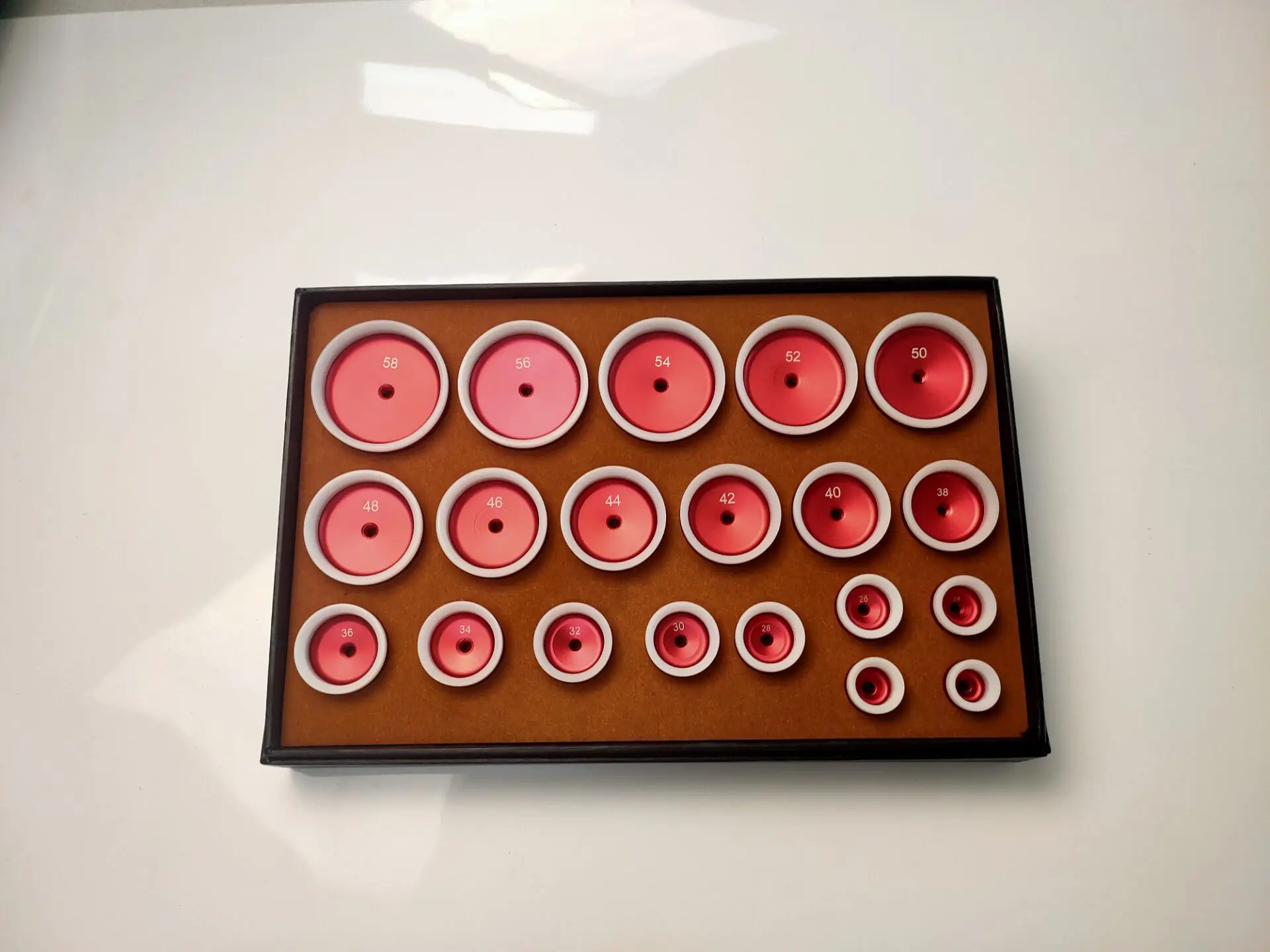 20 pieces of aluminum oxide cover mold with deepened thickness and pressure gauge mask
20 pieces of aluminum oxide cover mold with deepened thickness and pressure gauge mask