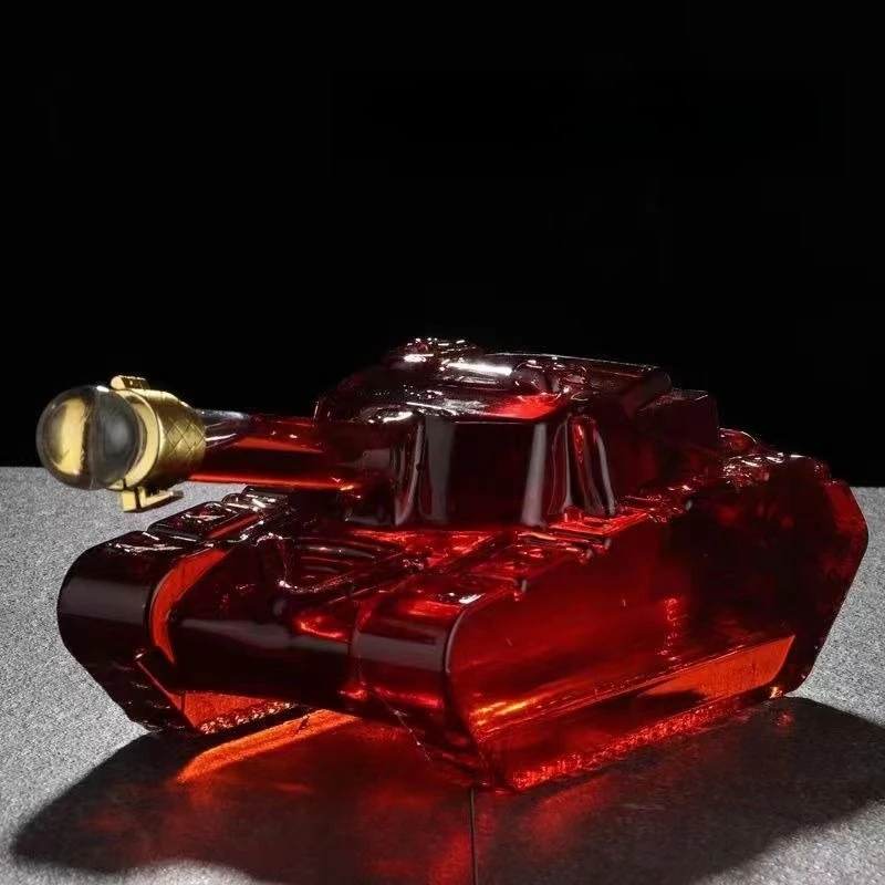 Tank Shaped High Borosilicate Glass Creative Whiskey Bottle Container for Home Use, Table Adjustable Craft Bottle
Tank Shaped High Borosilicate Glass Creative Whiskey Bottle Container for Home Use, Table Adjustable Craft Bottle