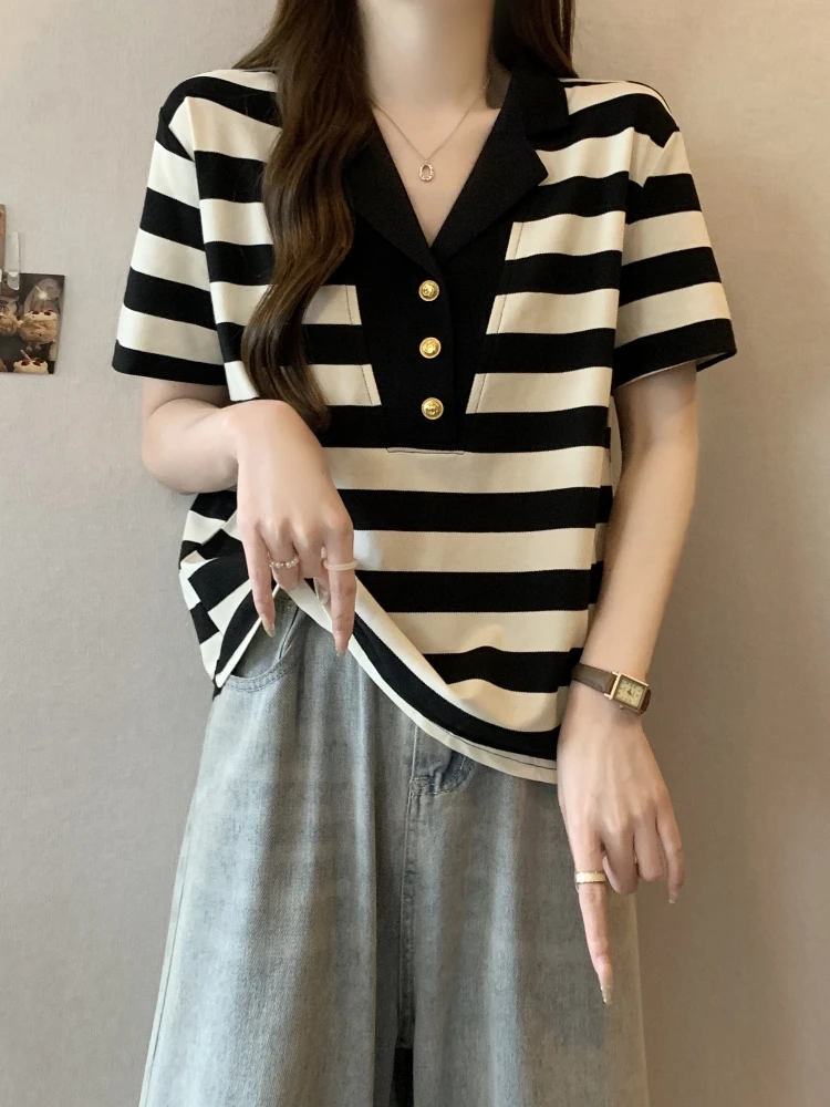 Slimming Striped V-Neck Short Sleeve Shirt Women's Casual Summer Top Large Size Comfortable Breathable Basic Undergarment
Slimming Striped V-Neck Short Sleeve Shirt Women's Casual Summer Top Large Size Comfortable Breathable Basic Undergarment