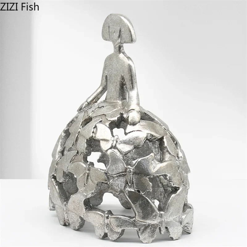Princess Resin Ornament Silver Girl Statue Figure Sculpture Character Ornaments Desktop Decoration Female Model Figurines Crafts
Princess Resin Ornament Silver Girl Statue Figure Sculpture Character Ornaments Desktop Decoration Female Model Figurines Crafts