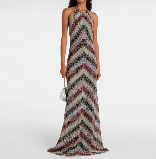 2025 Summer New Fashionable and Sexy Women's Slant Striped Hanging Collar Sleeveless Knitted Dress
2025 Summer New Fashionable and Sexy Women's Slant Striped Hanging Collar Sleeveless Knitted Dress
