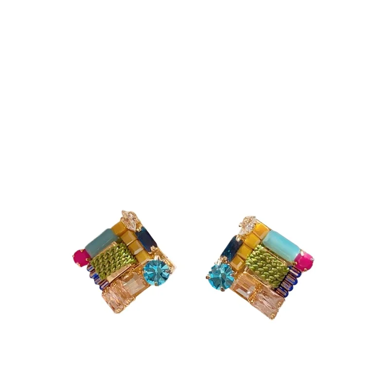 New dopamine color geometric square stud earrings high-end light luxury unique temperament earrings
New dopamine color geometric square stud earrings high-end light luxury unique temperament earrings