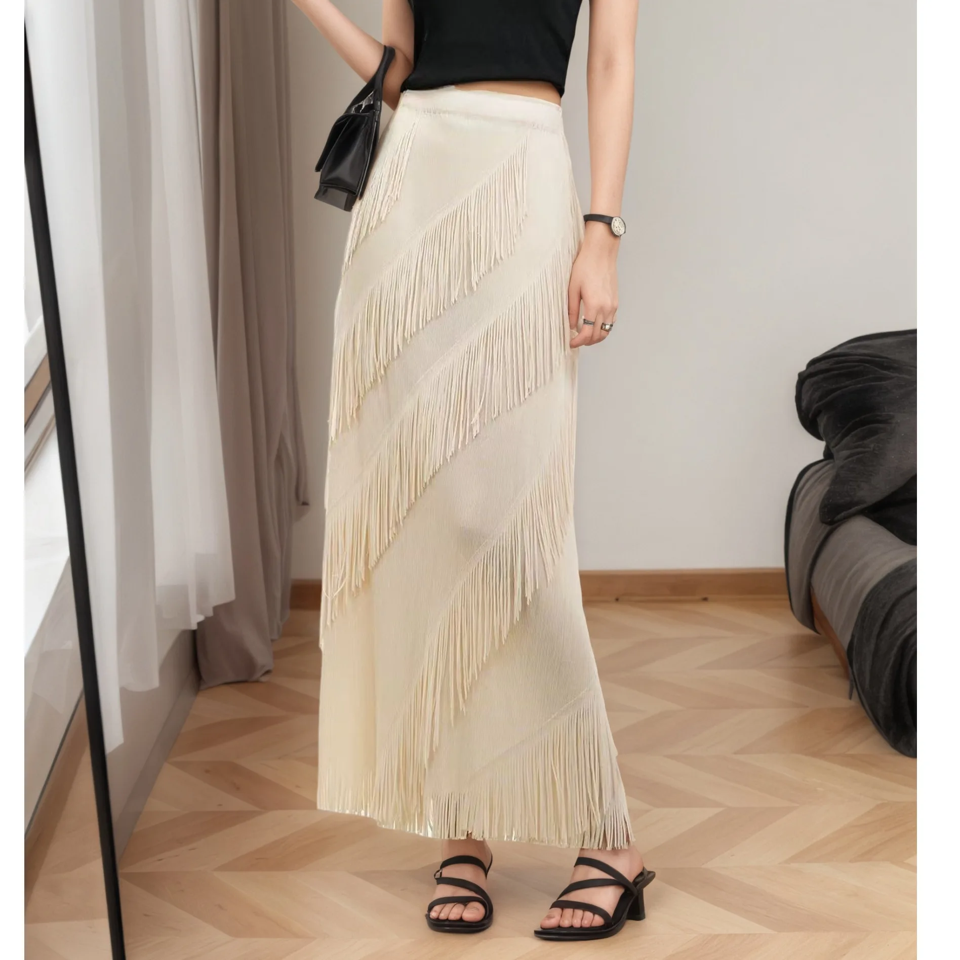 Elegant High Waist Long Skirt Fashionable Tassel Detailed Slimming High Fashion Spring Summer Season Women's Premium Feel Skirt
Elegant High Waist Long Skirt Fashionable Tassel Detailed Slimming High Fashion Spring Summer Season Women's Premium Feel Skirt
