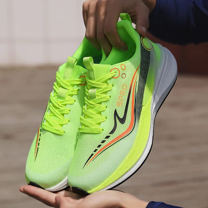 New Nylon Carbon Plated Professional Marathon Running Racing Shoes for Men Light Rebound Track Field Women Sneakers
New Nylon Carbon Plated Professional Marathon Running Racing Shoes for Men Light Rebound Track Field Women Sneakers