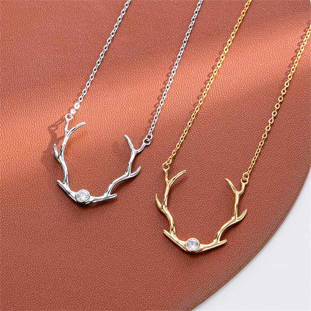 Корейское легкое роскошное элитное ожерелье для женщин, стерлинговое серебро S925, циркон, подвеска с рогами, минималистичная ниша, INS, цепочка на ключицу
Корейское легкое роскошное элитное ожерелье для женщин, стерлинговое серебро S925, циркон, подвеска с рогами, минималистичная ниша, INS, цепочка на ключицу 