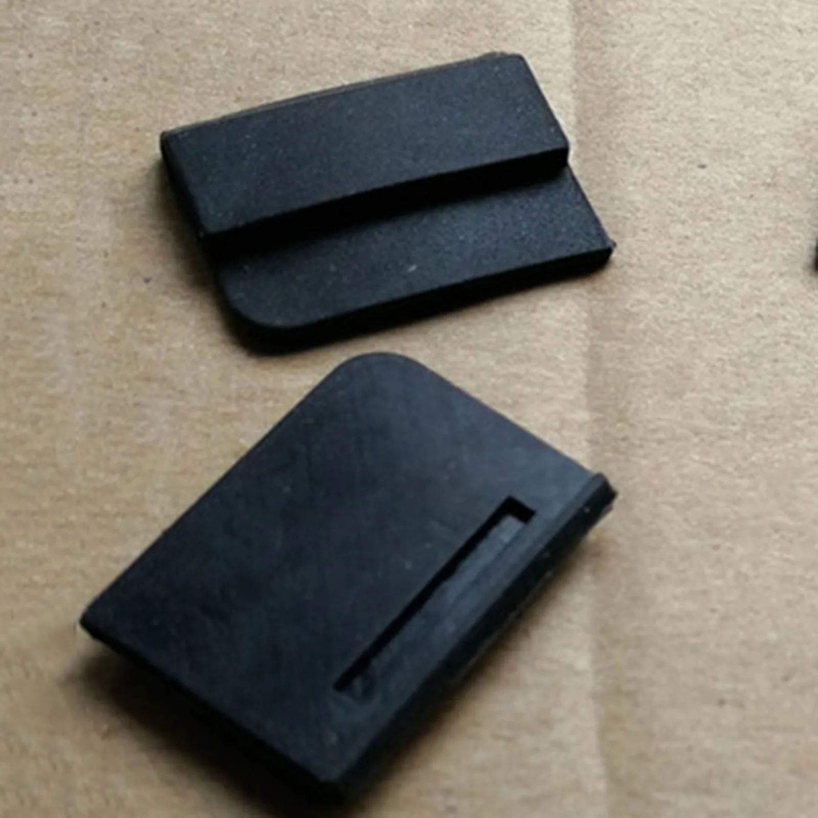 Bottom Case Rubber Foot Pad Stand Laptop Replacement Feet Base For HP 15-AC 15-AF-AE-AY C125 C126 250 256 255 G5 Accessories
Bottom Case Rubber Foot Pad Stand Laptop Replacement Feet Base For HP 15-AC 15-AF-AE-AY C125 C126 250 256 255 G5 Accessories