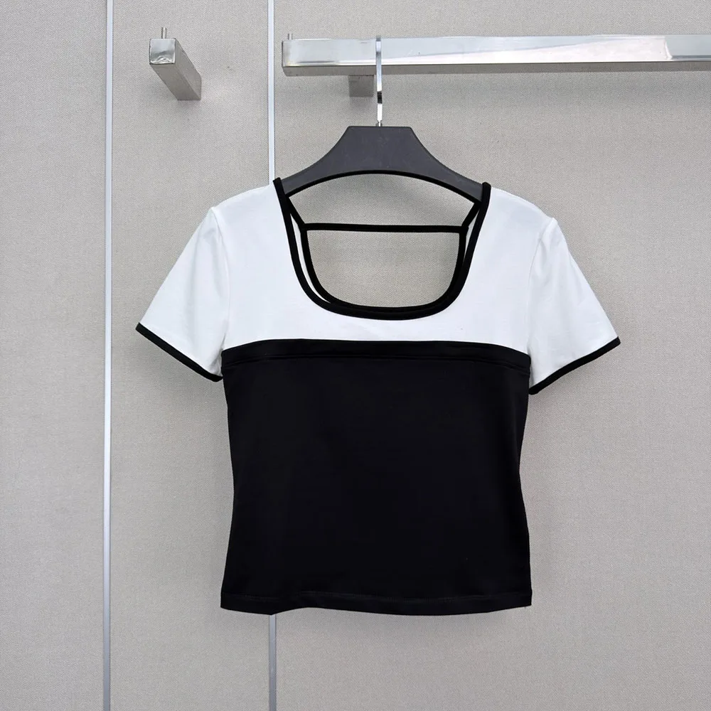 High-quality 2026 new women's short-sleeved round-neck fitted T-shirt with color-block design, stylish and simple xy2651245
High-quality 2026 new women's short-sleeved round-neck fitted T-shirt with color-block design, stylish and simple xy2651245