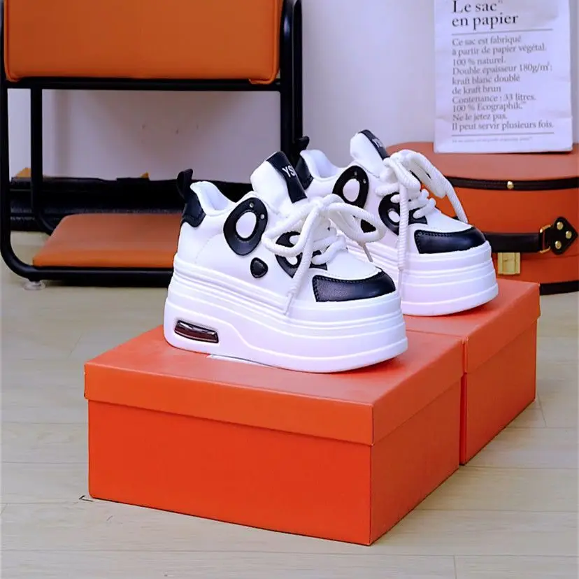 Women's 2026 New Autumn Thick-soled Muffin Casual Small Inner Height Increase Dad Board White Shoes 8cm
Women's 2026 New Autumn Thick-soled Muffin Casual Small Inner Height Increase Dad Board White Shoes 8cm