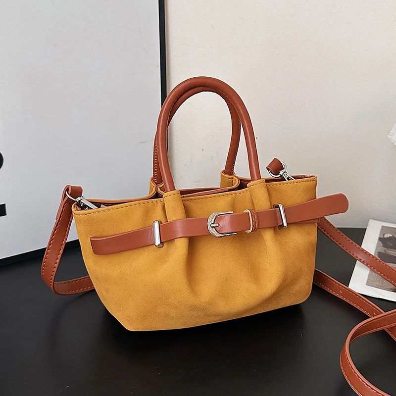 Ladies' Top-handle Bag High-end Feel Niche Design Large Capacity Vintage Commute Handbag For Autumn/winter Season 2 Set Tote
Ladies' Top-handle Bag High-end Feel Niche Design Large Capacity Vintage Commute Handbag For Autumn/winter Season 2 Set Tote