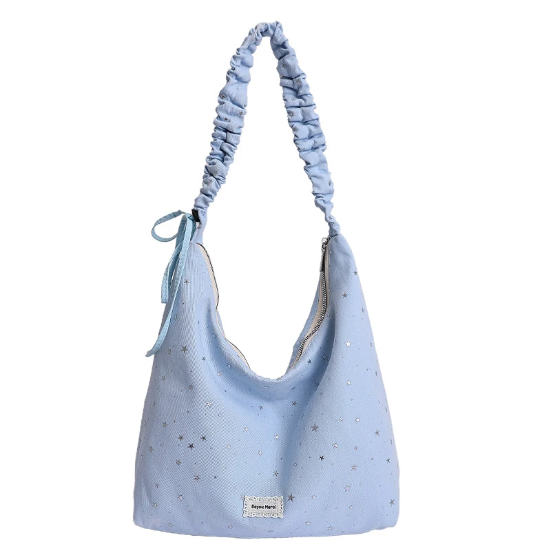 Корейская женская сумка через плечо в горошек для девушек, новинка 2026 года, вместительная универсальная сумка для студентов и для поездок на занятия.
Корейская женская сумка через плечо в горошек для девушек, новинка 2026 года, вместительная универсальная сумка для студентов и для поездок на занятия.