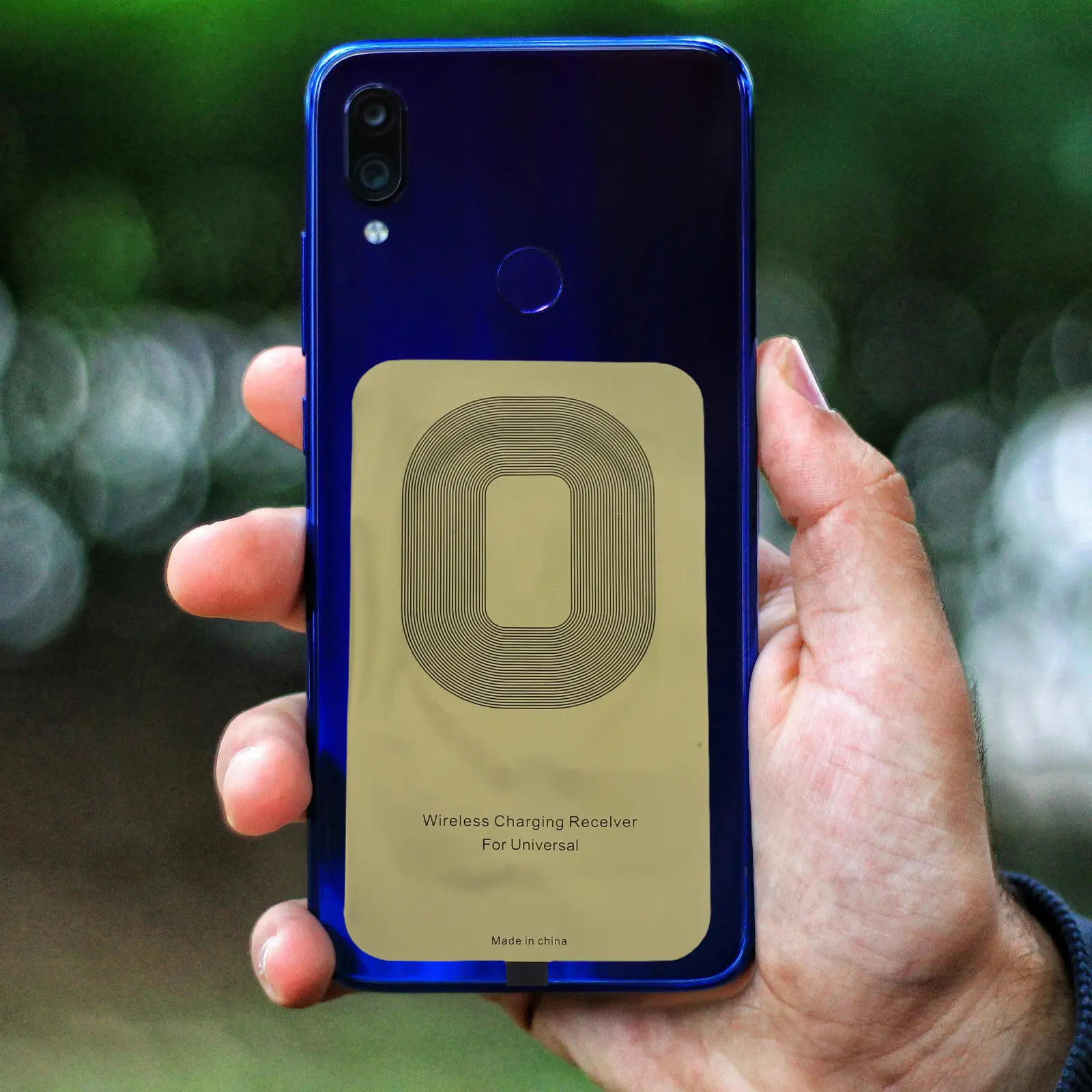Portable Wireless Charging Receiver for Phones Type- Adhesive Patch Fast Efficient Charging Module Compact on-The-
Portable Wireless Charging Receiver for Phones Type- Adhesive Patch Fast Efficient Charging Module Compact on-The-