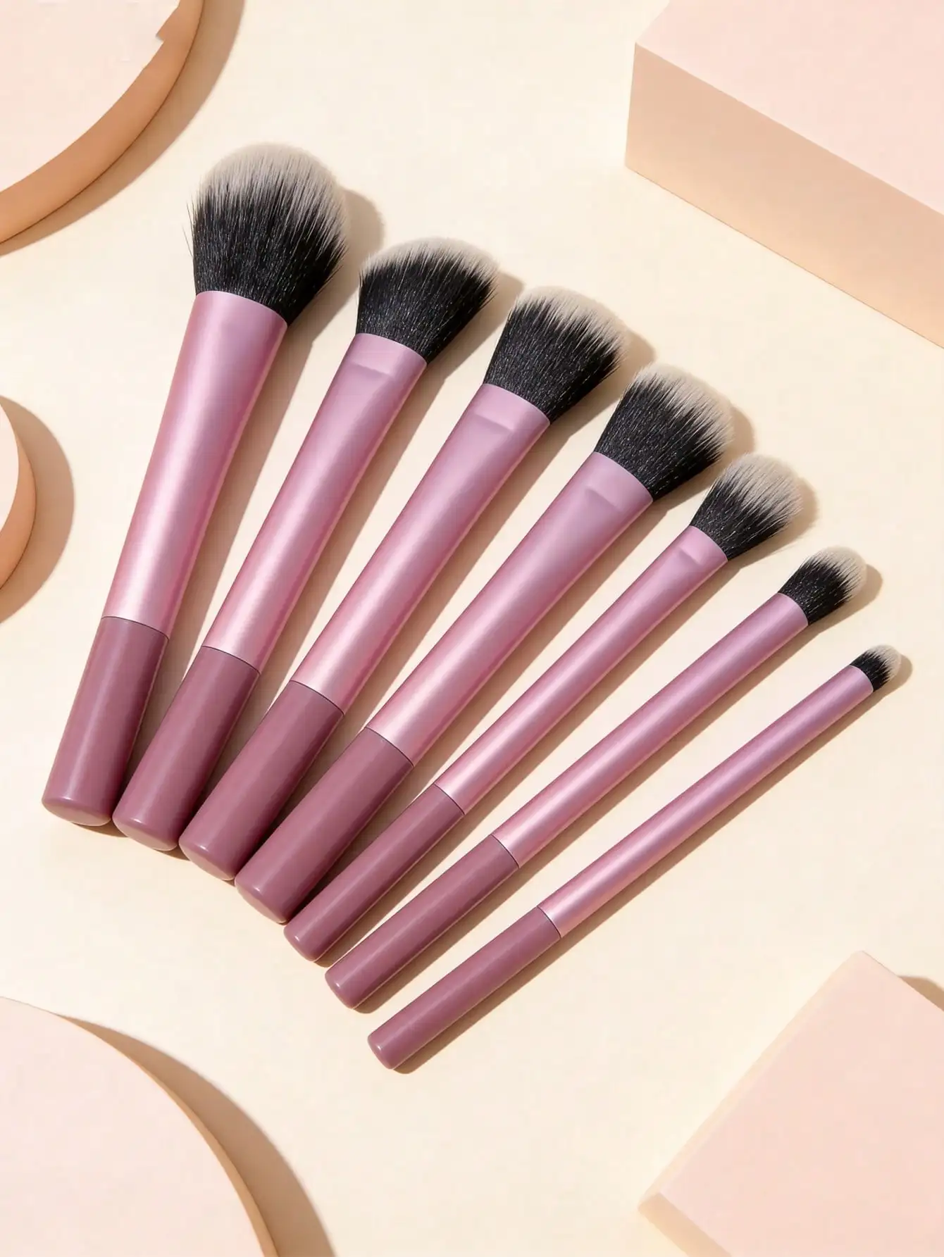 7pcs Pink Makeup Brush Set Including Blush Brush, Foundation Brush, Contour Brush, Eyeshadow Brush, Etc. Professional Makeup Brush Set, Makeup Gift Set
7pcs Pink Makeup Brush Set Including Blush Brush, Foundation Brush, Contour Brush, Eyeshadow Brush, Etc. Professional Makeup Brush Set, Makeup Gift Set