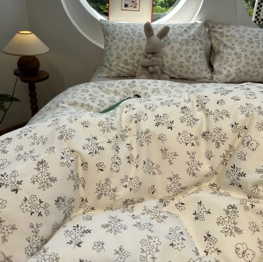Cute cartoon bear flower bedding set,twin full queen king french floral cotton home textile bed sheet pillow case quilt cover
Cute cartoon bear flower bedding set,twin full queen king french floral cotton home textile bed sheet pillow case quilt cover