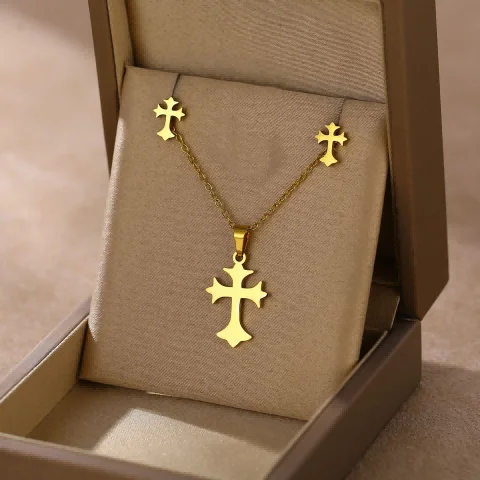 Stainless Steel Gothic Cross Jewelry Set, Necklace & Stud Earrings for Women, Religious Minimalist Daily Wear Fashion Jewelry
Stainless Steel Gothic Cross Jewelry Set, Necklace & Stud Earrings for Women, Religious Minimalist Daily Wear Fashion Jewelry