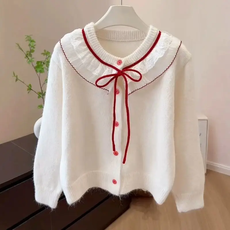 Japan Sweet Bow Lace Lace Doll Collar Knitted Cardigan Women'S Autumn New Gentle Style Sweater Coat
Japan Sweet Bow Lace Lace Doll Collar Knitted Cardigan Women'S Autumn New Gentle Style Sweater Coat