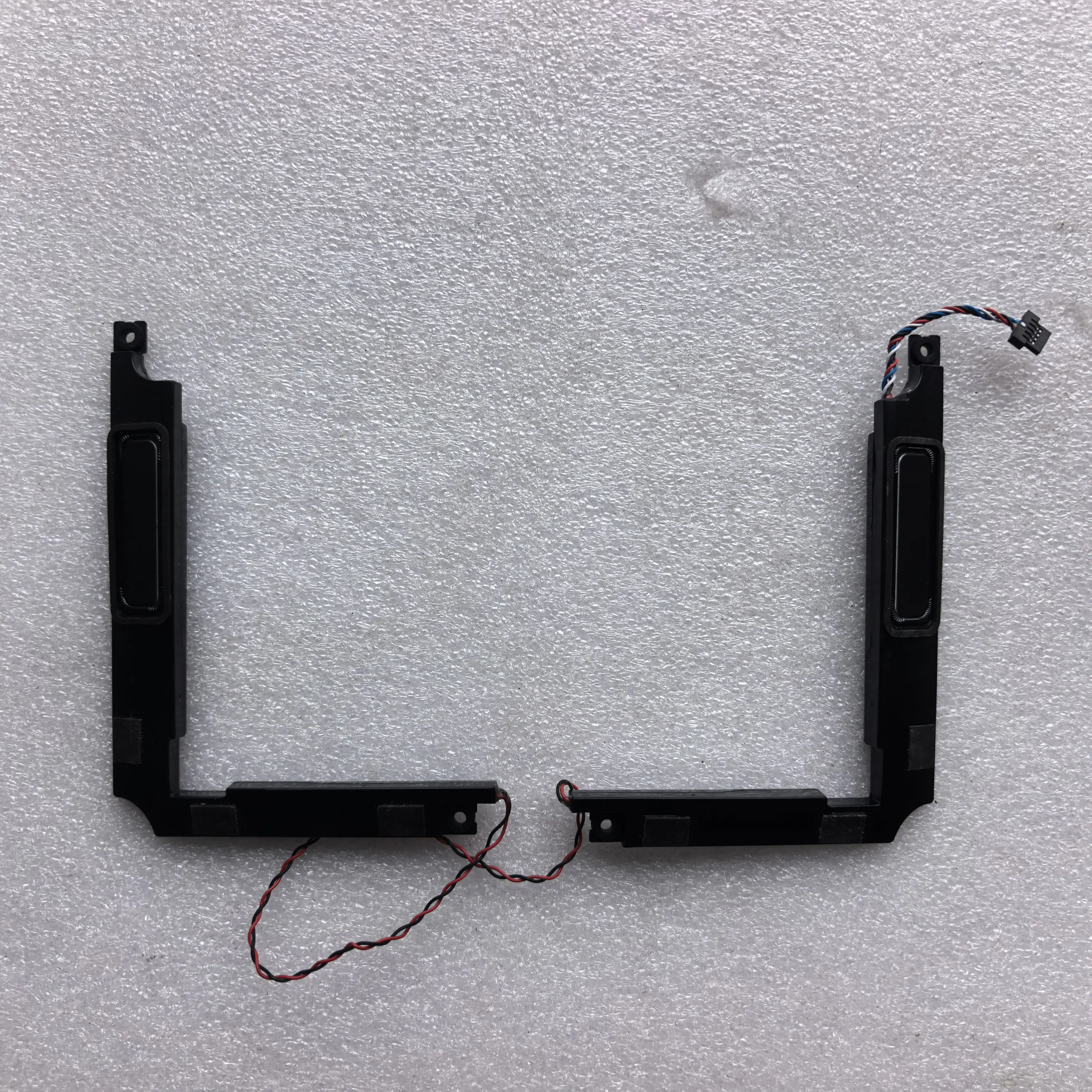 New laptop built-in speaker for lenovo ThinkBook 14p G2 ACH 14P G3 ARH Gen2 2021" 5SB1B83115
New laptop built-in speaker for lenovo ThinkBook 14p G2 ACH 14P G3 ARH Gen2 2021" 5SB1B83115