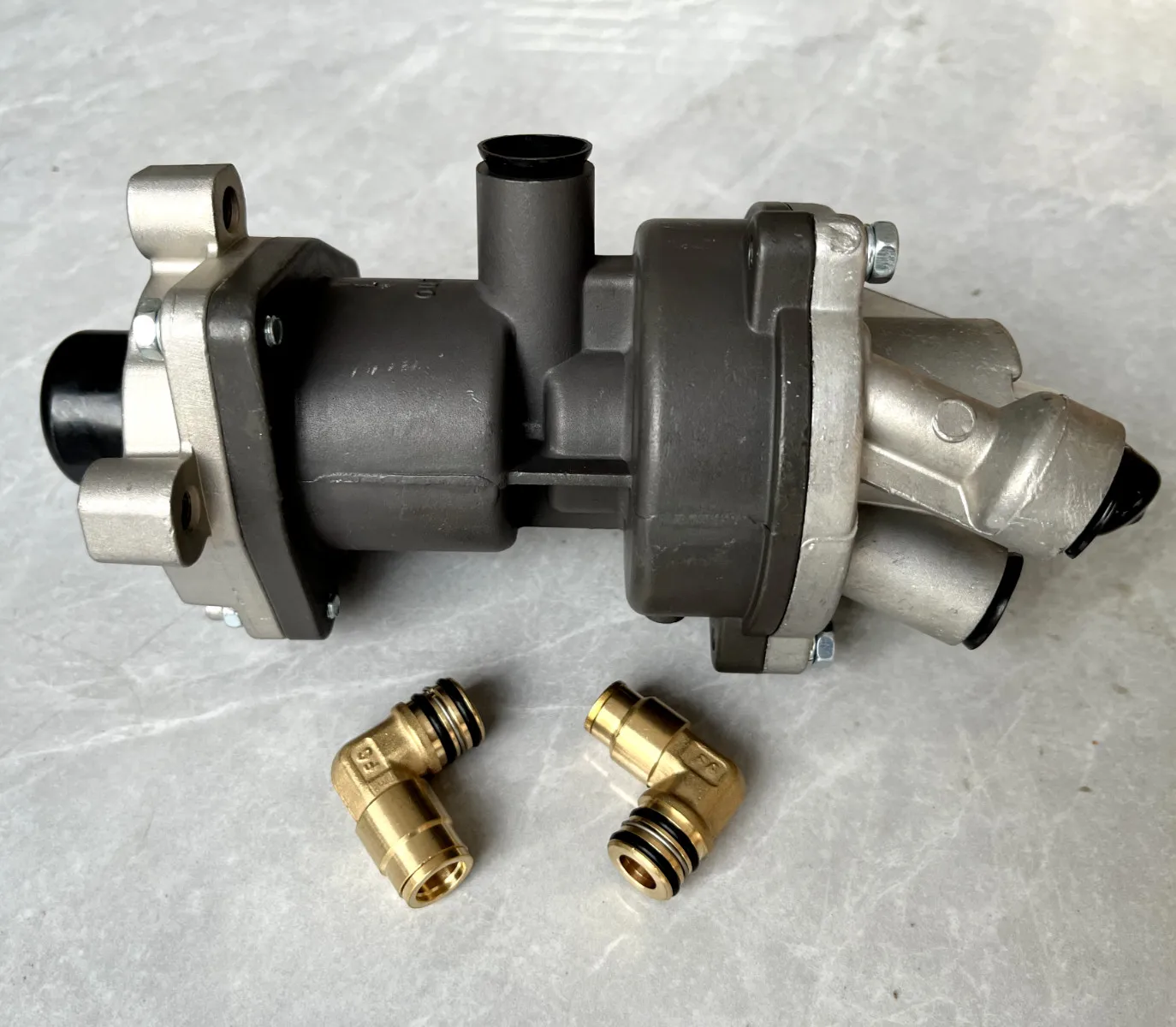 FIR FOR HINO 500 RANGER TRUCK BRAKE MASTER CYLINDER VALVE
FIR FOR HINO 500 RANGER TRUCK BRAKE MASTER CYLINDER VALVE