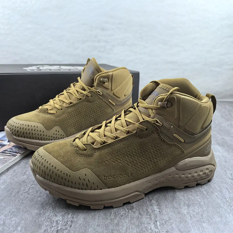 High-quality leather hiking shoes Outdoor sports hiking running shoes Men's hiking shoes lace-up mountaineering shoes
High-quality leather hiking shoes Outdoor sports hiking running shoes Men's hiking shoes lace-up mountaineering shoes