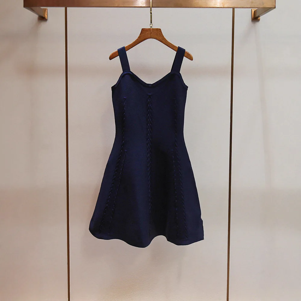 Summer New Design Knitted A-Line Waist Cinching Slimming Color Strapless Knit Dress Women's High Waist Commute Style
Summer New Design Knitted A-Line Waist Cinching Slimming Color Strapless Knit Dress Women's High Waist Commute Style
