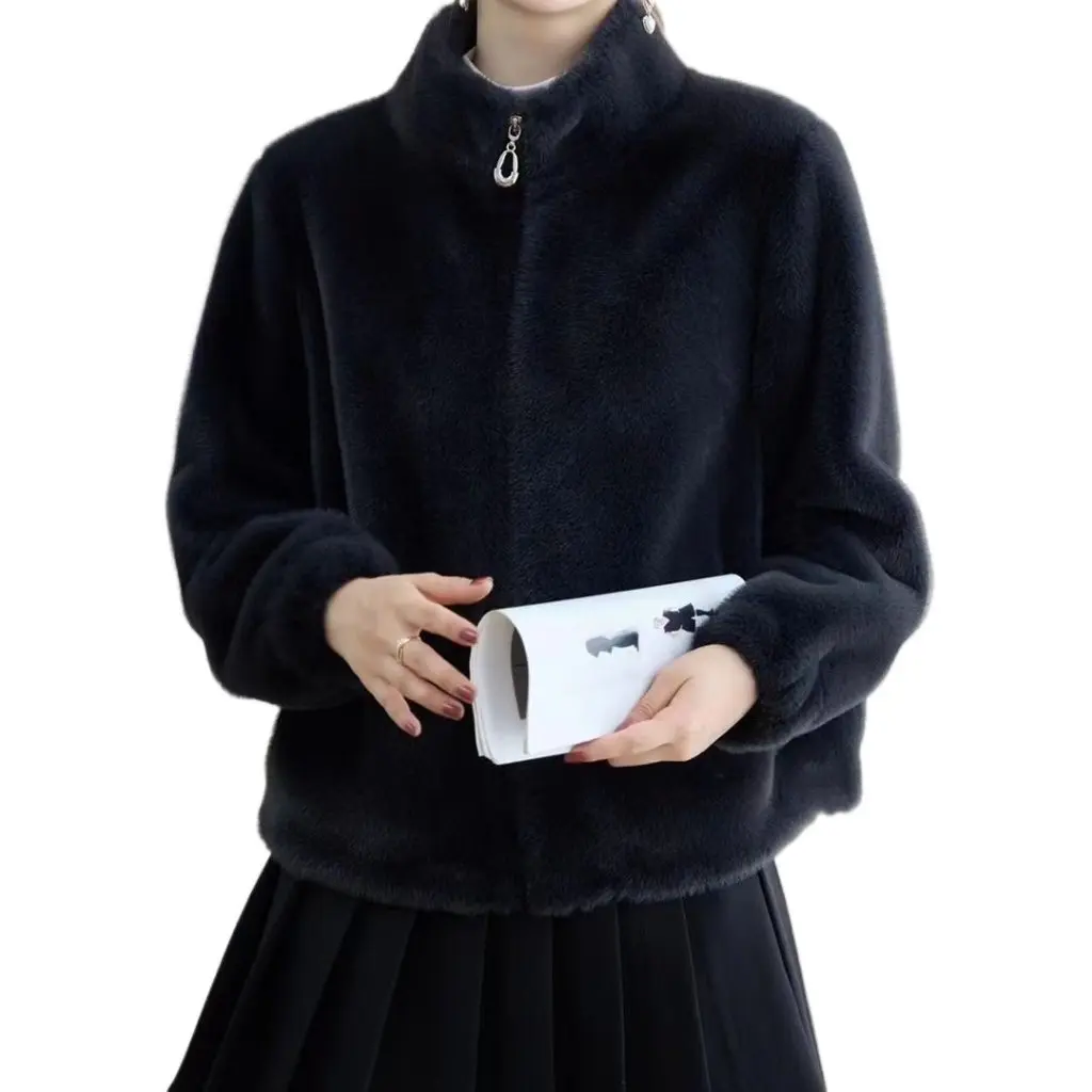 Women's Fashionable Thickened Warm Collar Jacket High-End Western Style Solid Color Short Winter Cardigan All-match
Women's Fashionable Thickened Warm Collar Jacket High-End Western Style Solid Color Short Winter Cardigan All-match