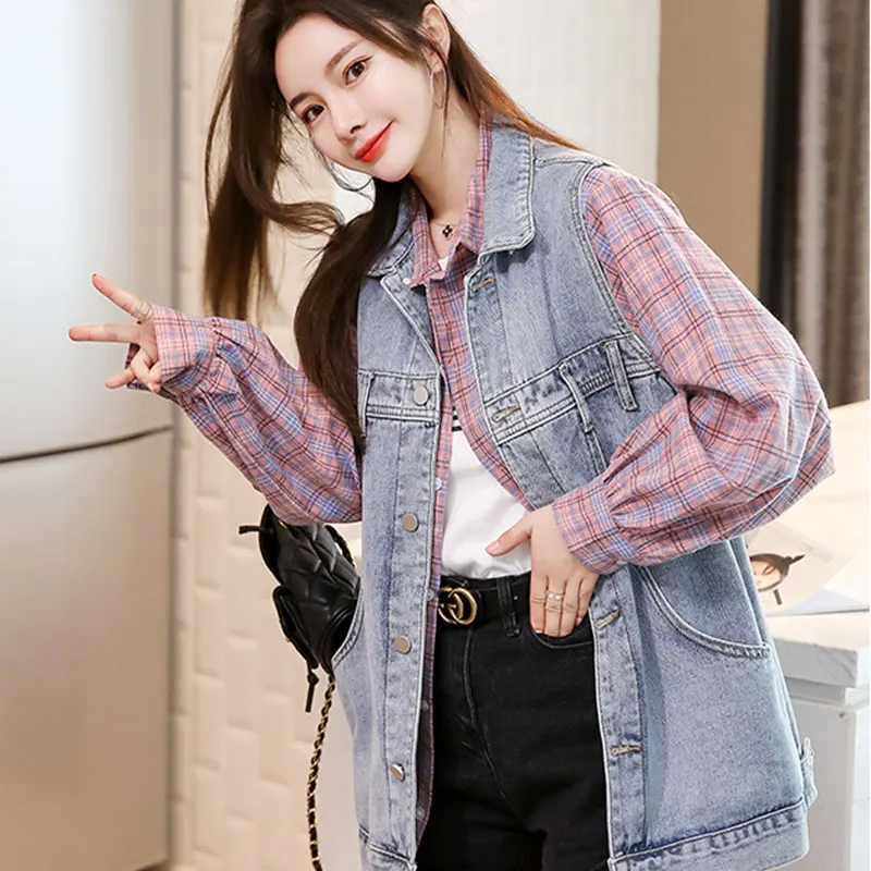 Light Wash Denim Vest Women Loose Bf mid Length Outerwear 2024 Spring Summer New Style Shoulder No Sleeve Tank Jacket Trendy
Light Wash Denim Vest Women Loose Bf mid Length Outerwear 2024 Spring Summer New Style Shoulder No Sleeve Tank Jacket Trendy