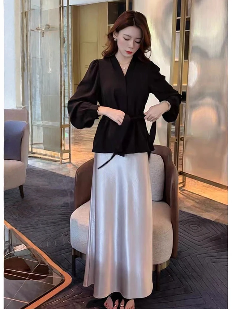 Модный женский комплект из двух предметов для похудения, осень 2021, длинная юбка-свек и юбка с высокой талией, повседневный комплект с V Ne
Модный женский комплект из двух предметов для похудения, осень 2021, длинная юбка-свек и юбка с высокой талией, повседневный комплект с V Ne