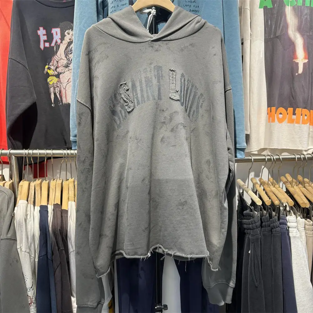 SSSAINT LOUIS American Sle Hoodie Sweatirt Men Women Drop Letter Worn out Hooded Casual Streetwear Spring Autumn Winter
SSSAINT LOUIS American Sle Hoodie Sweatirt Men Women Drop Letter Worn out Hooded Casual Streetwear Spring Autumn Winter