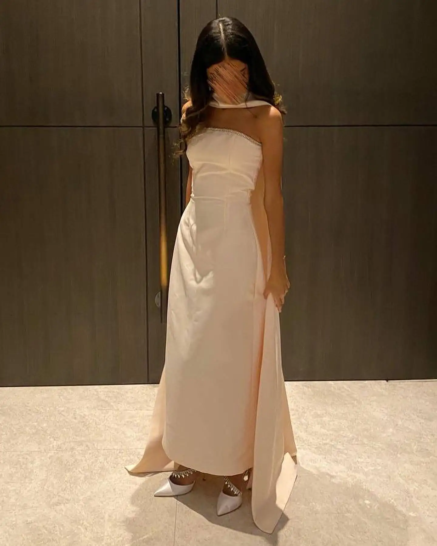 Customized Modern White Jersey Evening Dresses Exquisite Ruched Strapless Prom Dress Temperament Sleeveless Vestido De Noche
Customized Modern White Jersey Evening Dresses Exquisite Ruched Strapless Prom Dress Temperament Sleeveless Vestido De Noche
