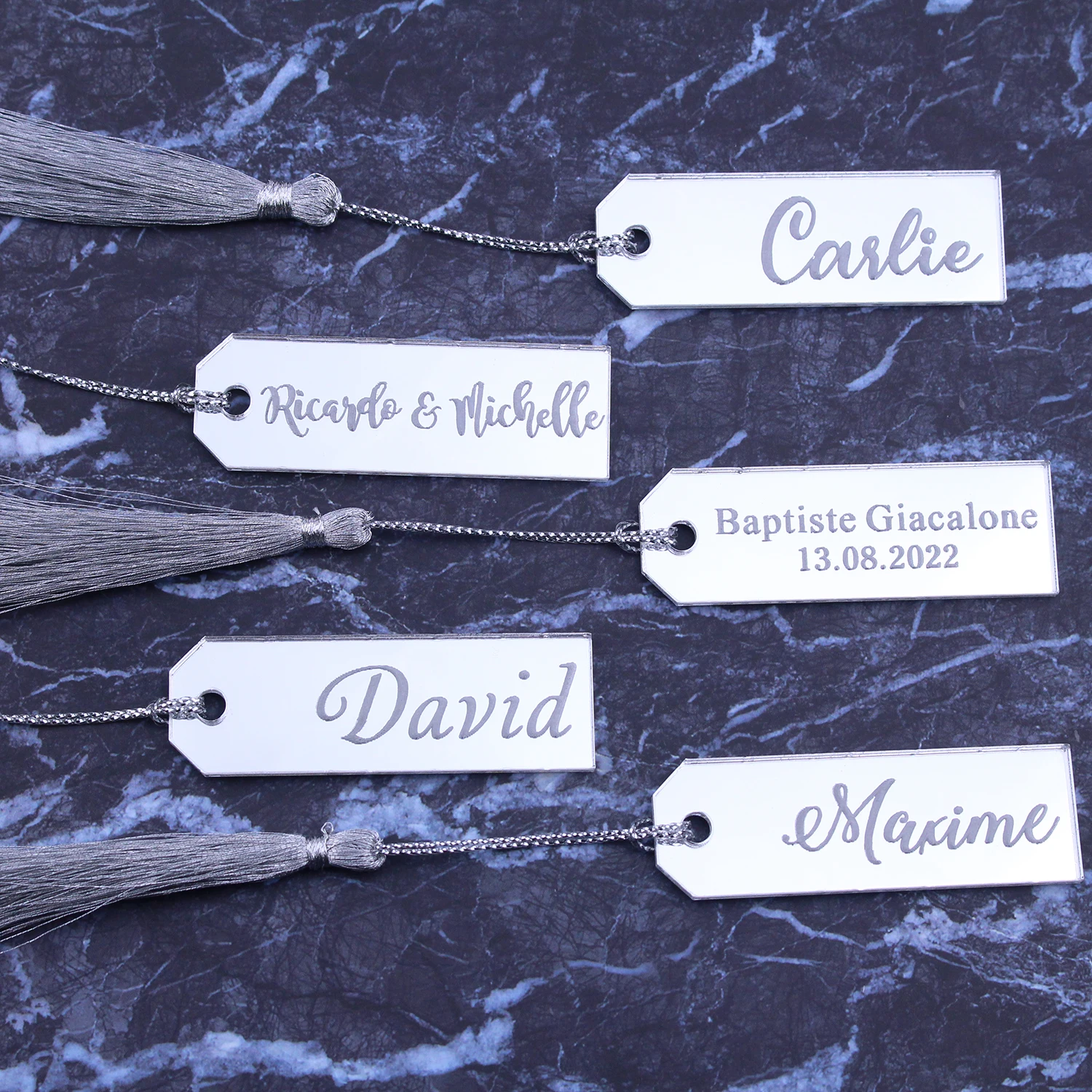 10pcs Personalized Engraved Logo Acrylic Tags Wedding Gift Decorations Custom Baby Names Christening Party Tags Decorative Gifts
10pcs Personalized Engraved Logo Acrylic Tags Wedding Gift Decorations Custom Baby Names Christening Party Tags Decorative Gifts