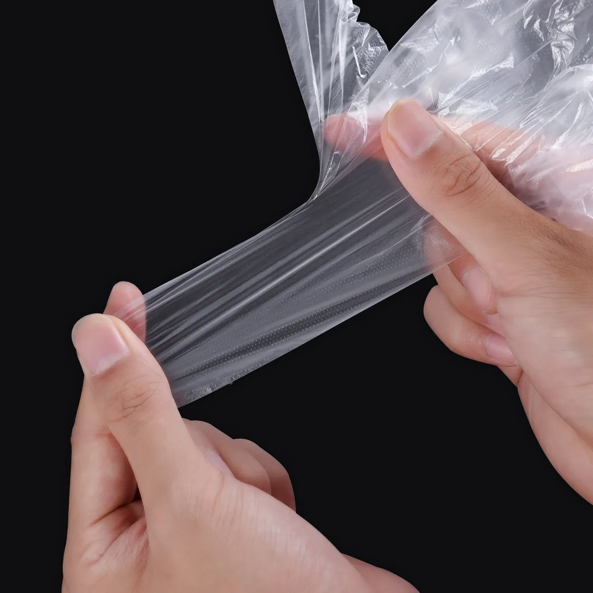 400Pcs Plastic Disposable Gloves Latex-Free Odorless Food Grade Pe Gloves for Cooking Food Dyeing Small Parts Handling
400Pcs Plastic Disposable Gloves Latex-Free Odorless Food Grade Pe Gloves for Cooking Food Dyeing Small Parts Handling
