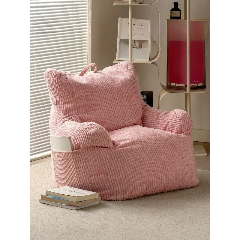 Диван, небольшое кресло для отдыха для одной семейной гостиной
Диван, небольшое кресло для отдыха для одной семейной гостиной