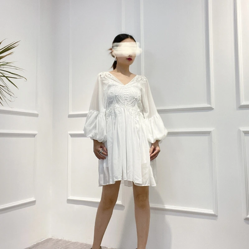 High Quality White Single Button Long Sleeve Mesh Embroidery Mini Dress Only Size8x1
High Quality White Single Button Long Sleeve Mesh Embroidery Mini Dress Only Size8x1