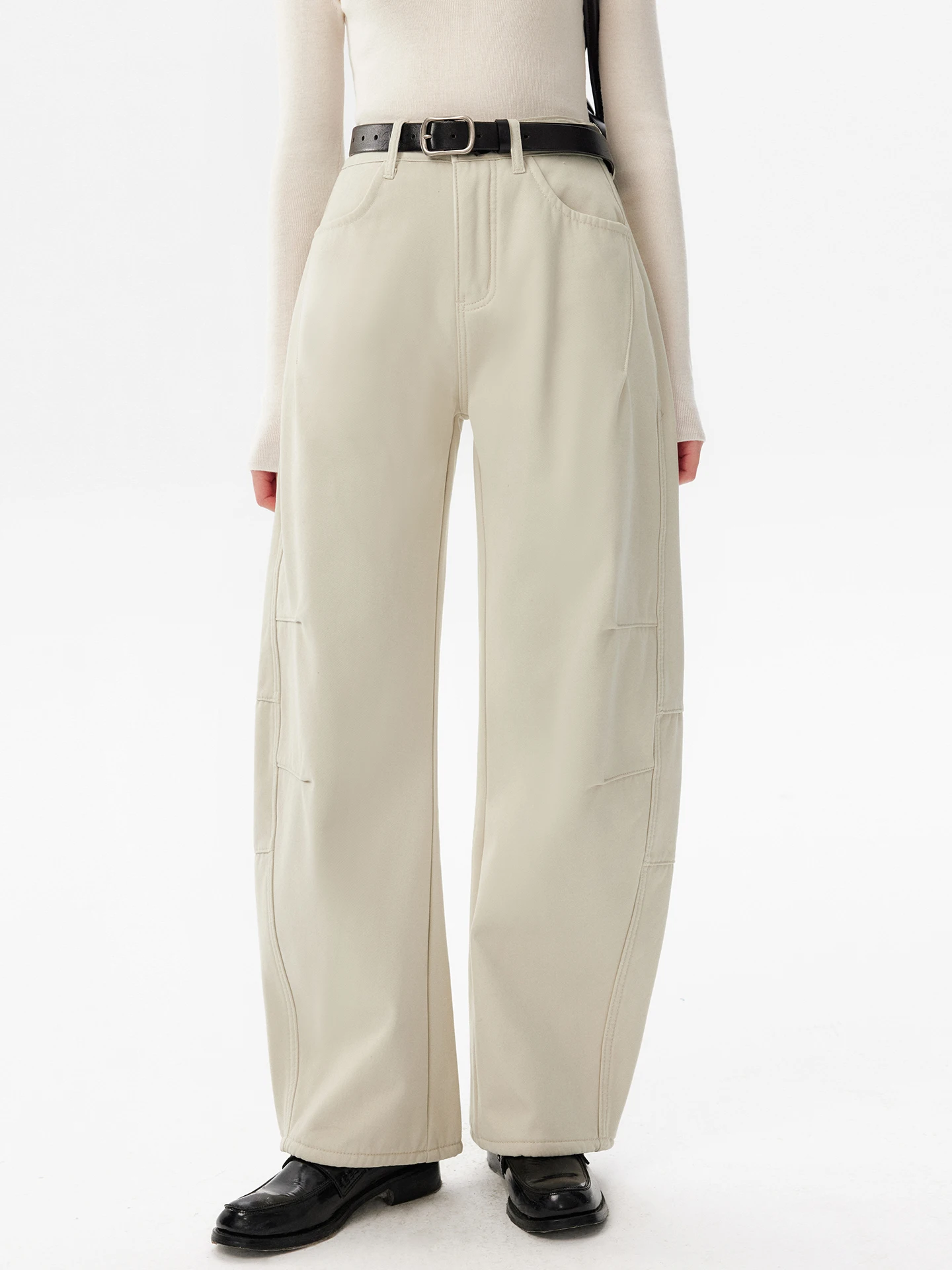 Американские джинсы из денима на флисовой подкладке с высокой талией, на молнии, из хлопка, свободного кроя, женские повседневные брюки, теплые и комфортные
Американские джинсы из денима на флисовой подкладке с высокой талией, на молнии, из хлопка, свободного кроя, женские повседневные брюки, теплые и комфортные