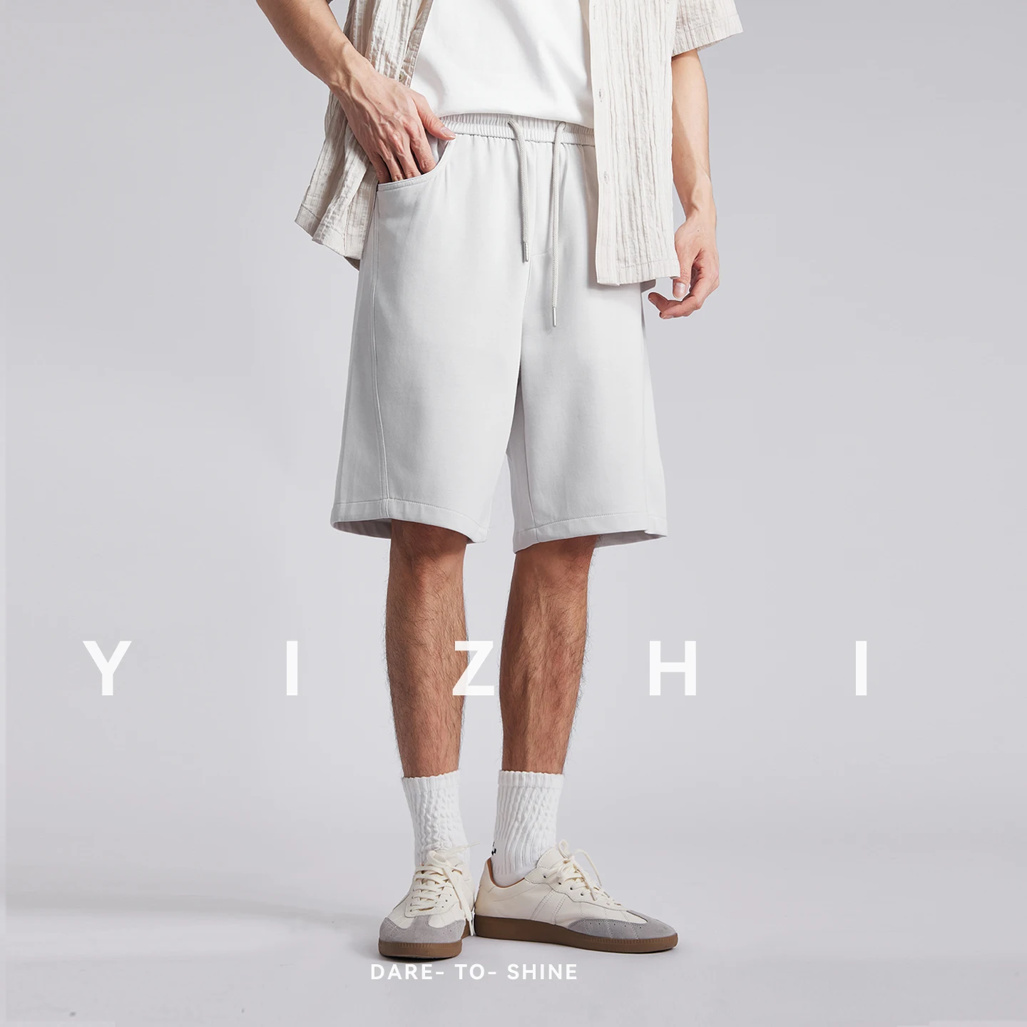 Men's Draped Ice Silk Casual Shorts Summer Solid Color Loose Drawstring Elastic Waist Wide Leg Five Points Sports Middle Pants
Men's Draped Ice Silk Casual Shorts Summer Solid Color Loose Drawstring Elastic Waist Wide Leg Five Points Sports Middle Pants