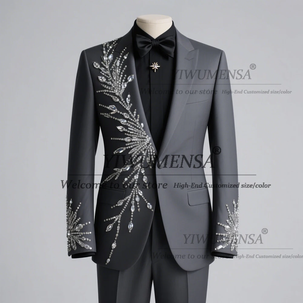 Luxury Jewelry Beaded Suits Men 2 Pieces Sets Single Breasted Grey Man Blazer Outfits Customized Banquet Wedding Groom Tuxedos
Luxury Jewelry Beaded Suits Men 2 Pieces Sets Single Breasted Grey Man Blazer Outfits Customized Banquet Wedding Groom Tuxedos