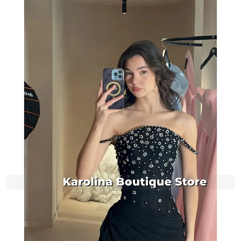 Customized Black A-Line Prom Dress Off Shoulder Stylish Vestidos de noche With Crystal Formal Evening 2025
Customized Black A-Line Prom Dress Off Shoulder Stylish Vestidos de noche With Crystal Formal Evening 2025